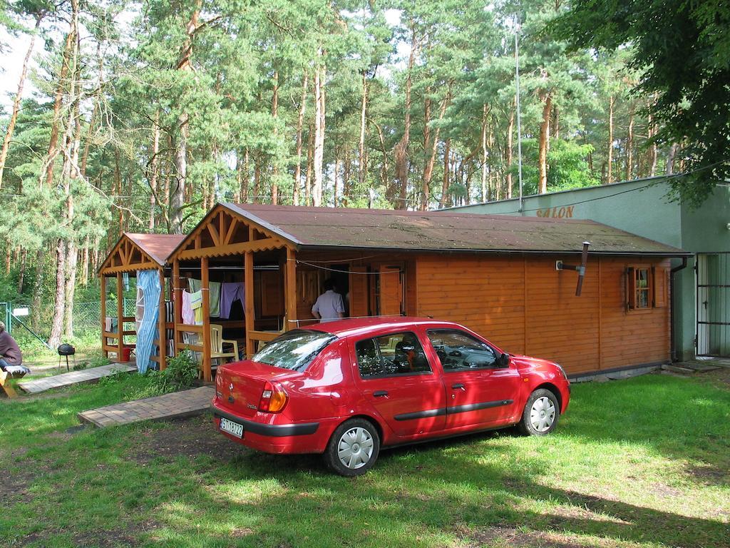 Hotel Osrodek Wypoczynkowy Jelonek Wolsztyn Exteriér fotografie