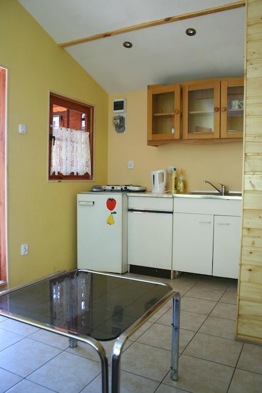 Hotel Osrodek Wypoczynkowy Jelonek Wolsztyn Pokoj fotografie